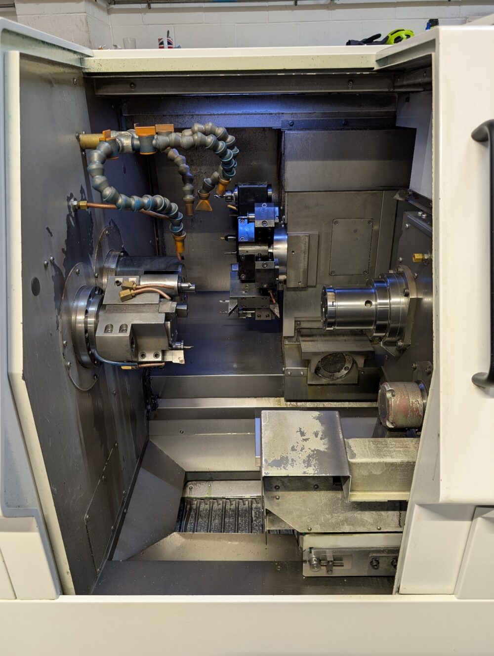 CNC-Drehmaschine MIYANO BNA-42DHY2