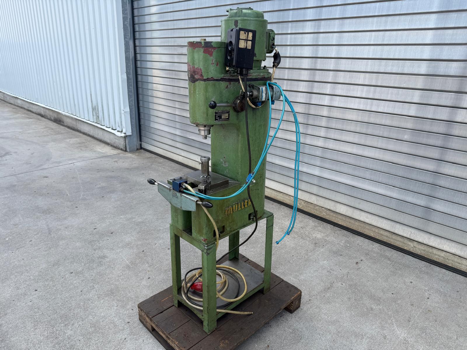 Hydraulische Tischpresse MÜLLER TCE 2.1.1